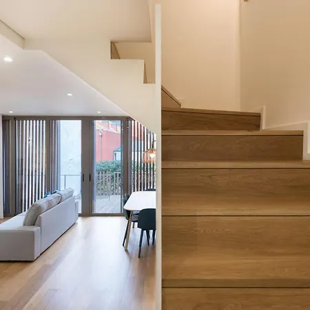 Agapestay Family House بورتو