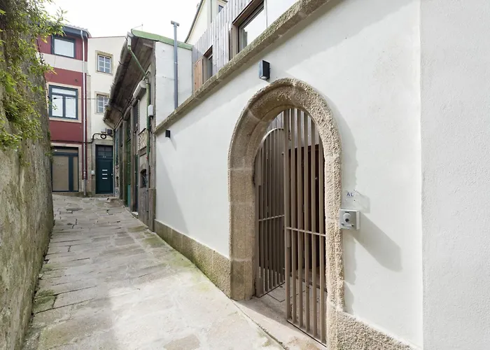 Agapestay Family House *